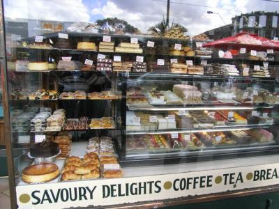 St. Kilda in Melbourne ist bekannt fuer ihre zahlreichen Baeckereien. Da bekommt man doch Hunger, oder??